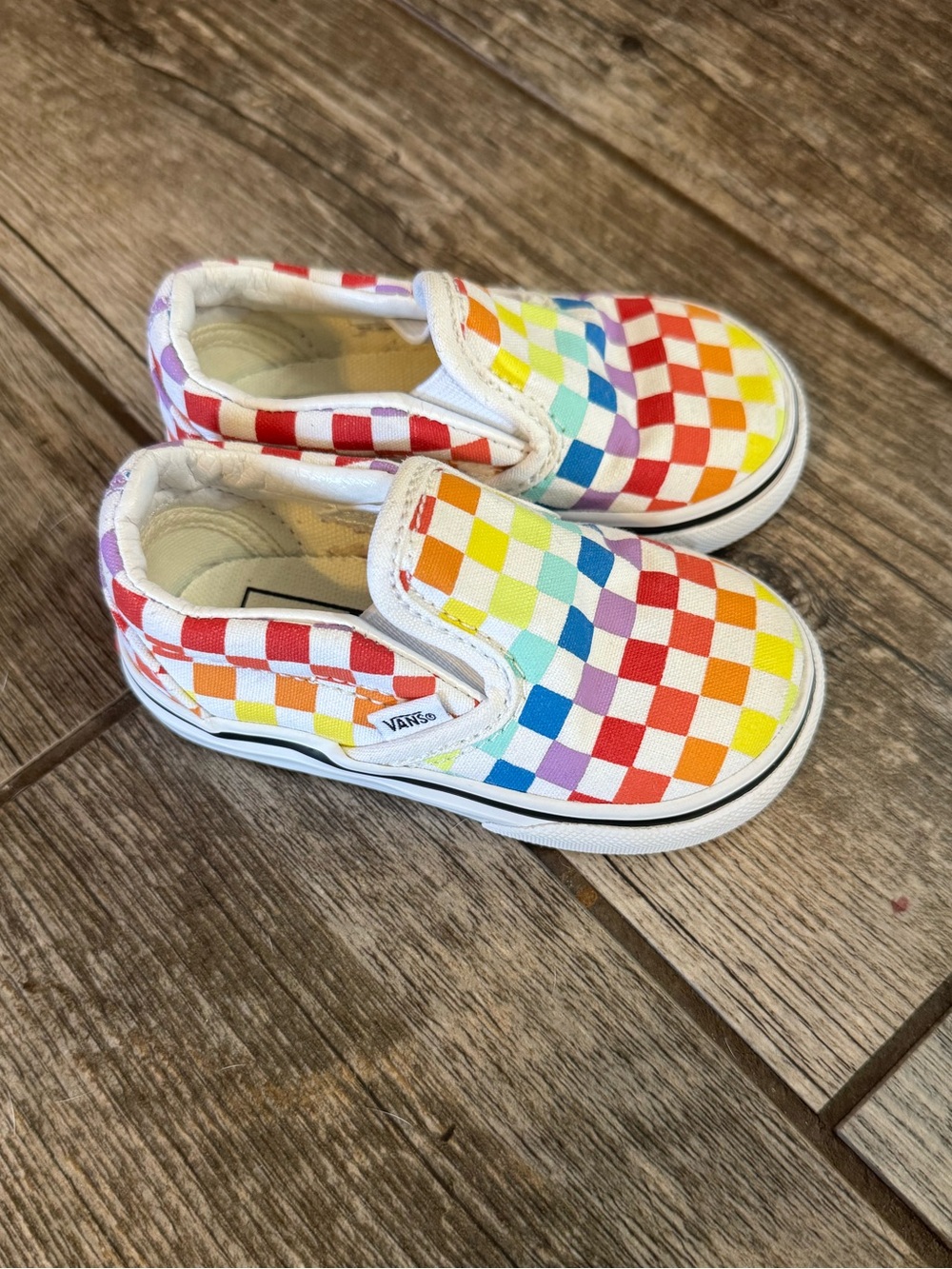 Vans Toddler Slip-On Rainbow Checkerboard Sneakers Size 5